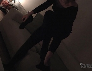 011519_casting_first_time_model_19yo_brille_gets_naked_and_masturbates_on_the_white_casting_couch