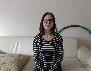 021419_white_casting_couch_with_hot_new_girl_21yo_bella_fingering_her_wet_pussy_with_closeups
