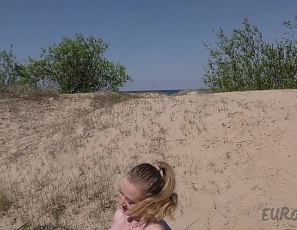 021818_public_beach_masturbation_hot_pale_skinny_teen_jette_kare_lets_camera_guy_rub_her_clit_no_hands_dildo