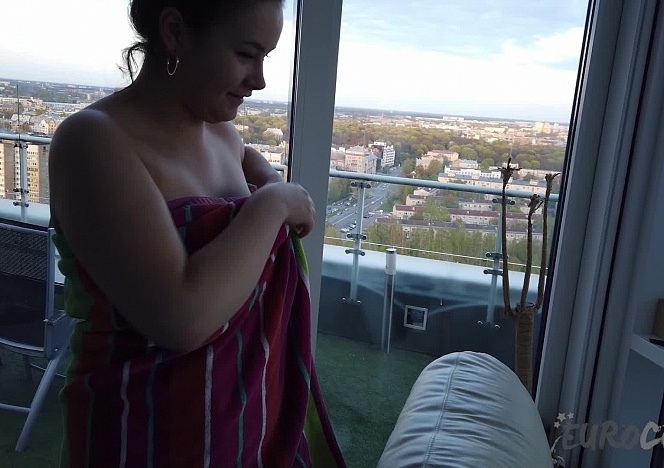 051821_pov_lesbian_rooftop_jacuzzi_and_private_sauna_dildo_with_miss_pussycat_dirty_female_directors_helping_hand