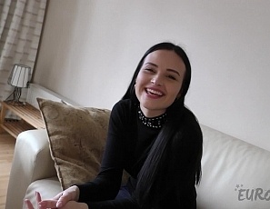 061419_first_time_naked_and_fingering_on_white_casting_couch_hot_fresh_20yo_model_gabby_bella