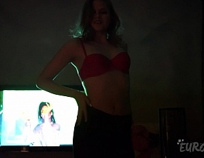 080719_hot_college_girl_blowjob_booty_call_striptease_ends_with_cum_in_her_mouth