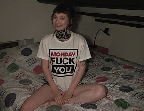 080919_pov_dirty_female_director_miss_pussycat_uses_dildos_on_sexy_andy_teen_while_on_vacation